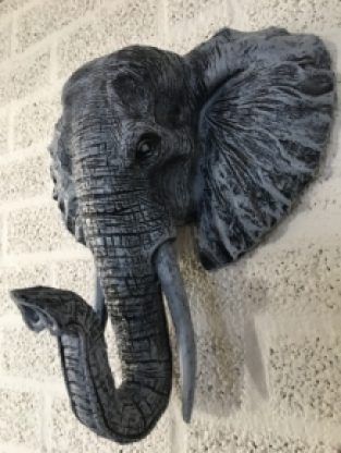 Beautiful black-grey elephant head wall ornament, beautiful!!!